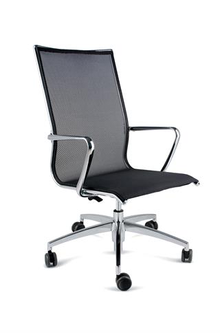 Stilren og ergonomisk kontorstol med mesh ryg